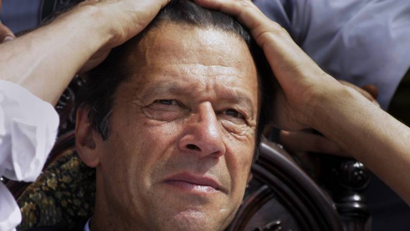 پیشی پر پیشی ، عمران خان اپنے ہی وکیل بابر اعوان پر برہم 
