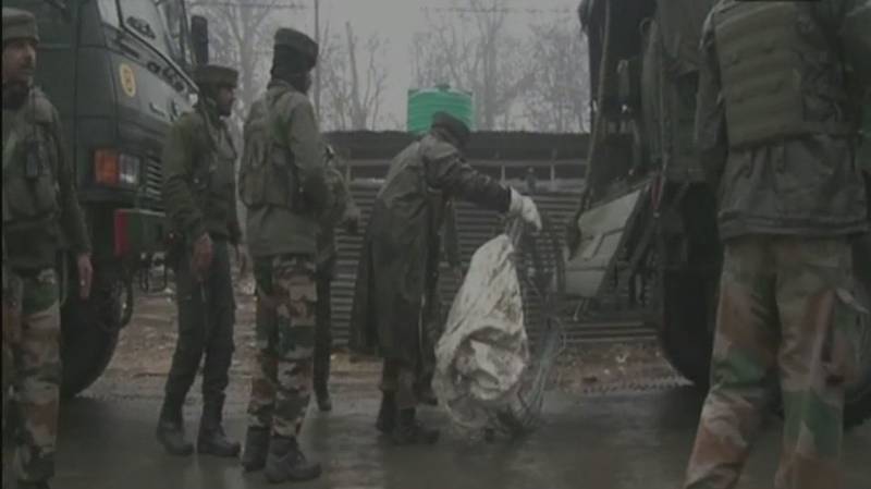 مقبوضہ کشمیر میں بھارتی فوج کی فائرنگ سے خاتون سمیت 4 شہری شہید
