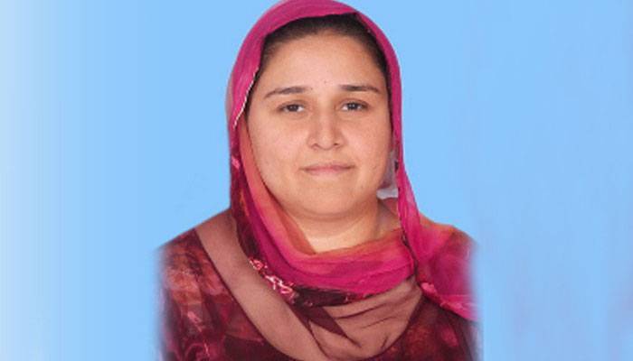 ن لیگ کی رکن قومی اسمبلی غلام بی بی بھروانہ کا استعفیٰ اسپیکر کو موصول