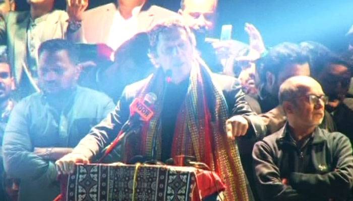 فخر ہے کہ خیبر پختونخوا تعلیم میں سب سے آگے ہے، عمران خان 