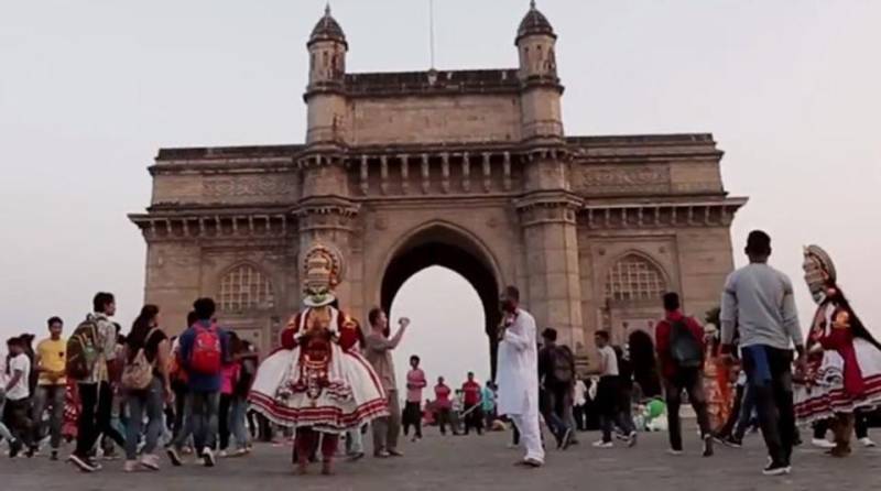 بھارت میں گائیڈ نے فرانسیسی سیاح کو لوٹ لیا