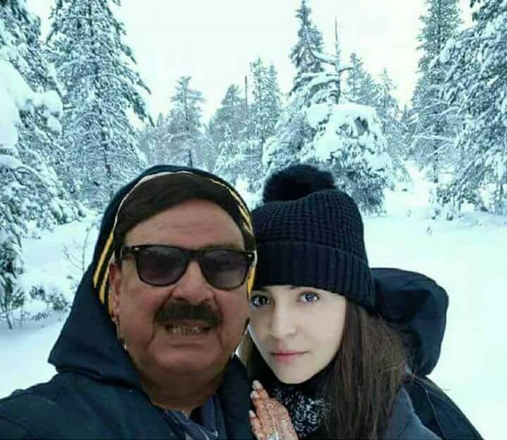 پاکستانیوں نے ویرات اور انوشکاکی تصویر کا مذاق بنا ڈالا 