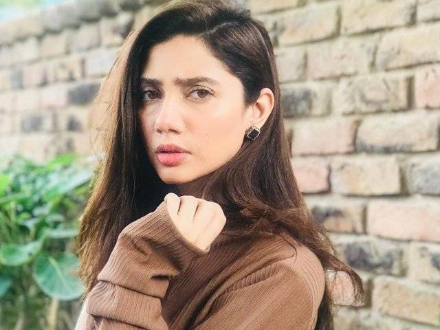 پاکستان کی نامور اداکارہ ماہرہ خان 33برس کی ہو گئی 