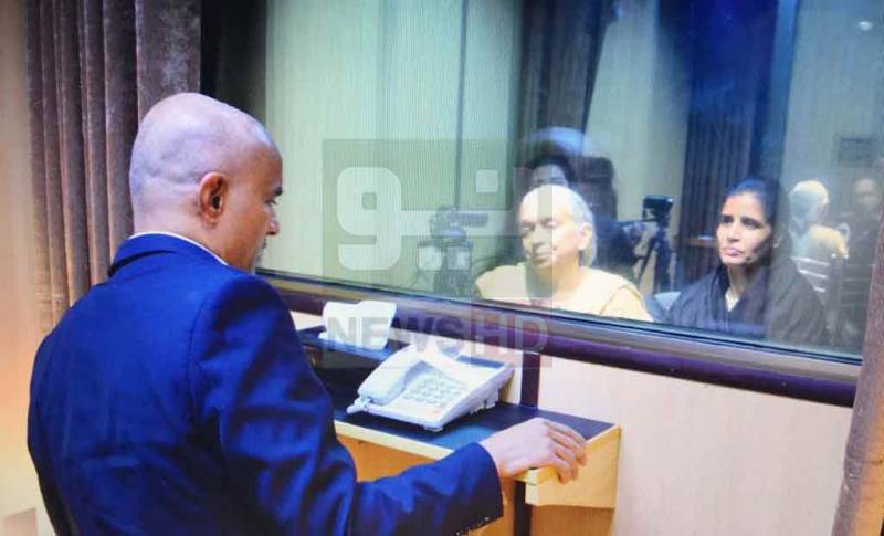 بھارتی جاسوس کلبھوشن کی اہلخانہ سے ملاقات کرا دی گئی