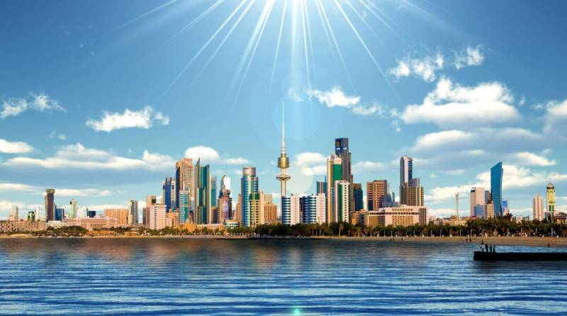 کویتی حکومت کا سرکاری اداروں میں غیر ملکیوں پر پابندی کا فیصلہ برقرار