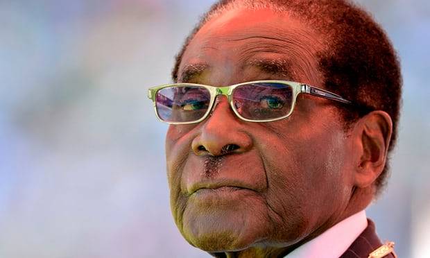سابق زمبابوے صدر موگابے کیلئے بھاری مراعات کا اعلان