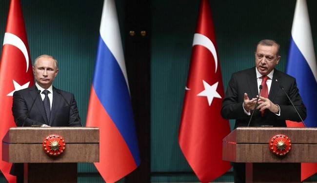 روس اور ترکی کے درمیان اربوں ڈالر کی دفاعی ڈیل طے ہو گئی 