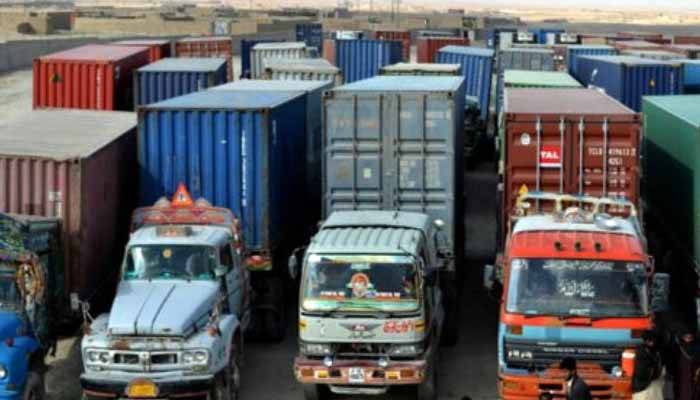 پٹرول کی قیمت بڑھنے پر گڈز ٹرانسپورٹرز نےکرائے بڑھادیئے