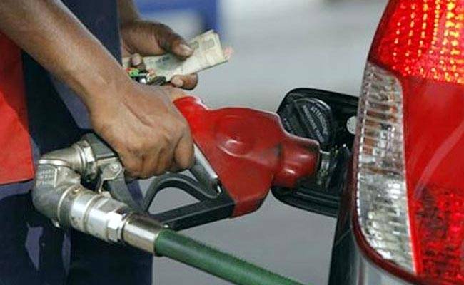 پیٹرولیم مصنوعات کی قیمتوں میں اضافہ سپریم کورٹ میں چیلنج