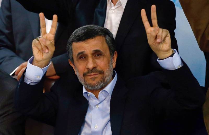 ایران کے سابق صدر احمدی نجاد گرفتار 