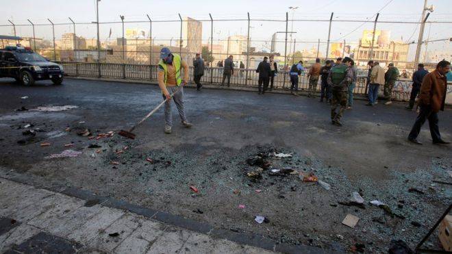 بغداد، خودکش دھماکے میں 26 افراد ہلاک ہو گئے 
