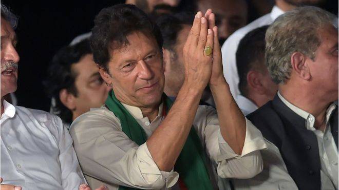 عمران خان نے قومی اسمبلی سے استعفے کا اشارہ دے دیا 