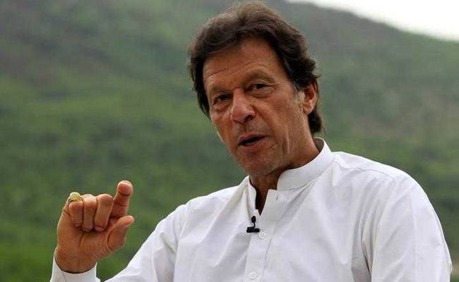 عمران خان 2 روزہ دورے پر دبئی روانہ