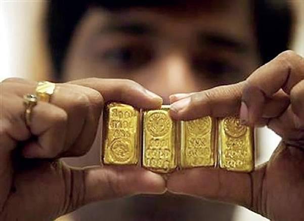 پشاور ایئر پورٹ سے 230 تولے سونا اسمگل کرنے کی کوشش ناکام