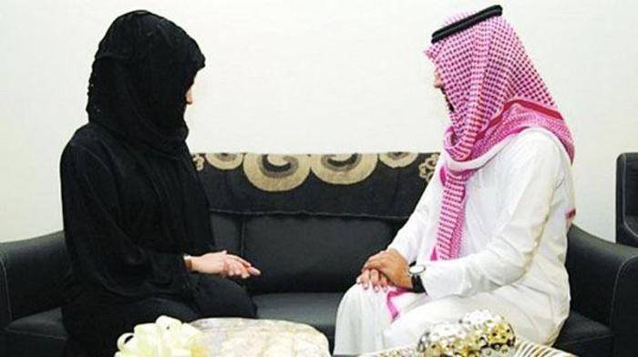 جج نے ولی بن کر سعودی لڑکی کی اسکی مرضی سے شادی کرا دی