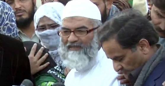 زینب کے والد کا احتجاج کے دوران گرفتار لوگوں کی رہائی تک تفتیش کا بائیکاٹ 