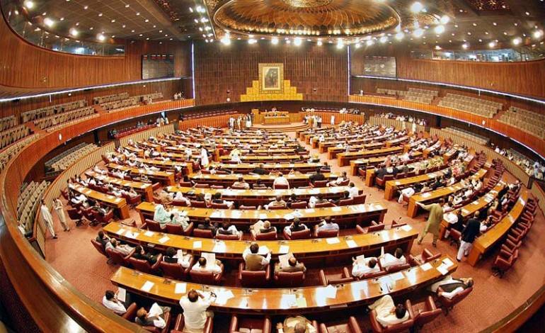 سینیٹ فنکشنل کمیٹی انسانی حقوق نے سندھ میں ماورائے عدالت ہلاکتوں کا نوٹس لے لیا 