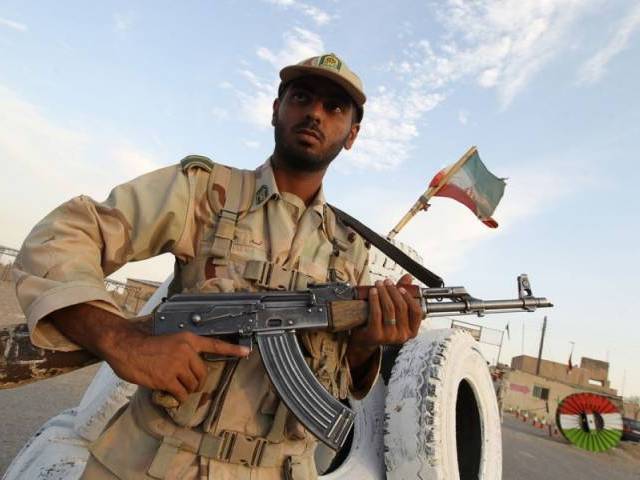 38 پاکستانی غیر قانونی طورپر ایران میں داخل ہونے پر گرفتار