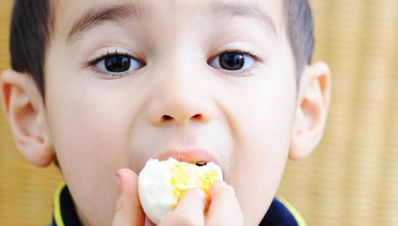بچوں کی روزانہ انڈہ کھانے سے دماغی نشوونما