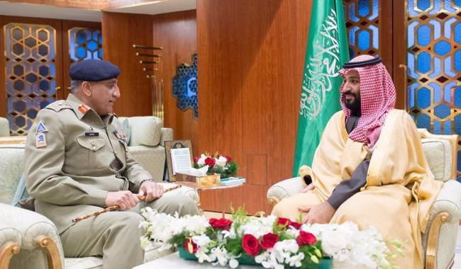 آرمی چیف جنرل قمر جاوید باجوہ کی سعودی ولی عہد محمد بن سلمان سے ملاقات،دوطرفہ سکیورٹی صورتحال پر گفتگو