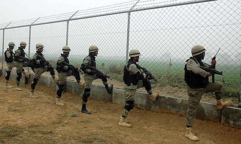  بھارت کا پاکستان اور بنگلادیش کی سرحد پر فوجی تعینات کرنے کا اعلان