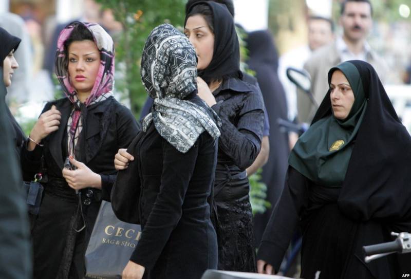 ایران میں حجاب کی خلاف ورزی پر 29 خواتین گرفتار 