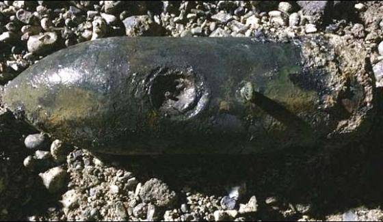 لندن، دوسری جنگ عظیم میں استعمال ہونیوالا بم ساحلی علاقے سے دریافت