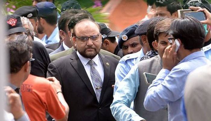 اسحاق ڈار کیخلاف اثاثہ جات ریفرنس کیس، واجد ضیا نے بیان ریکارڈ کرا دیا