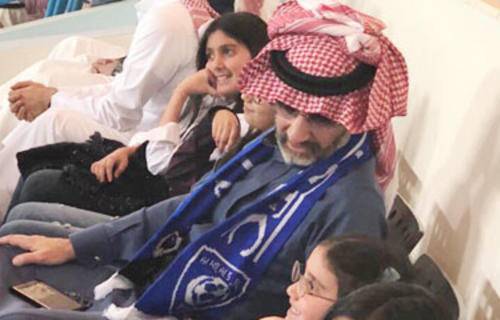 شہزادہ ولید بن طلال نے سعودی کلب کو 20 لاکھ ریال عطیہ دے دیا 