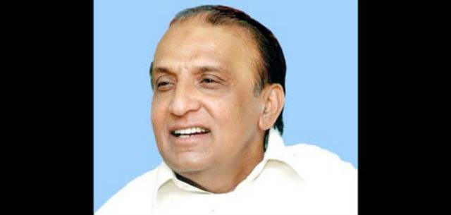 سپریم کورٹ کے حکم پر آصف ہاشمی احاطہ عدالت سے گرفتار