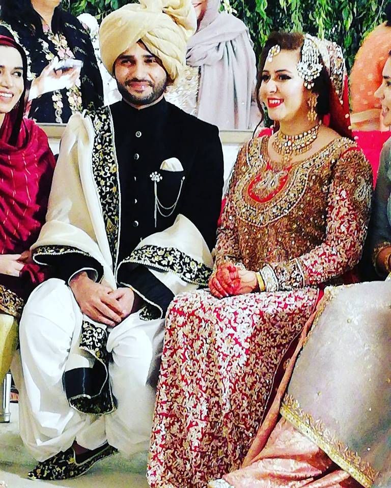 معروف اینکر رابعہ انعم کی شادی کی تصاویر وائرل