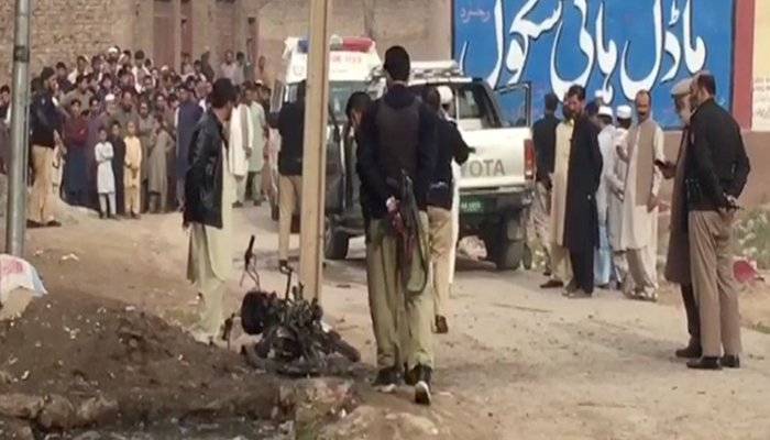 پشاور، رنگ روڈ پر دیر کالونی میں دھماکا، 3 افراد زخمی