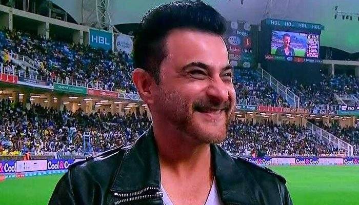 بھارتی اداکار سنجے کپور نے پی ایس ایل کا میچ دیکھا،پشاور زلمی کے دیوانے نکلے