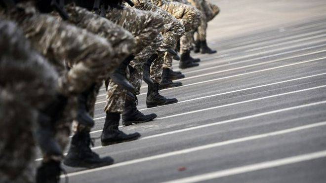 شاہ سلمان نے چیف آف اسٹاف سمیت اعلیٰ فوجی کمانڈر کو برطرف کر دیا