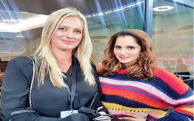 ملتان سلطان، کوئٹہ گلیڈی ایٹرز کے میچ میں شنیرا اکرام، ثانیہ مرزا کی تصاویر وائرل ہوگئیں