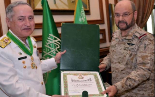 ایڈمرل ظفر محمود عباسی کو رائل سعودی فورسز کے اعلیٰ ترین اعزاز سے نواز دیا گیا