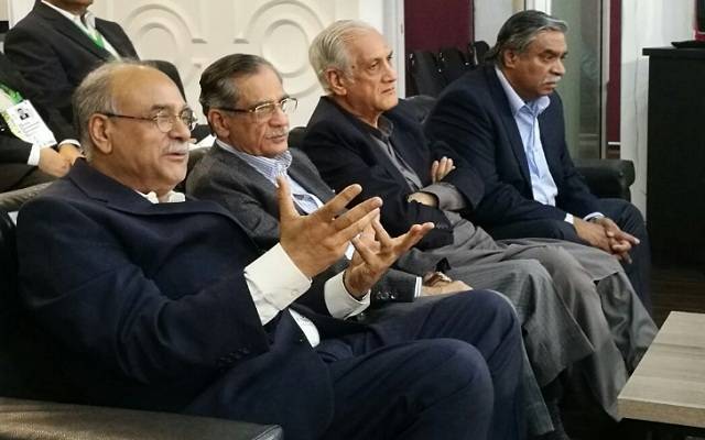 چیف جسٹس آف پاکستان میاں ثاقب نثار بھی میچ دیکھنے کیلئے قذافی اسٹیڈیم پہنچ گئے