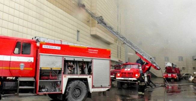 سائبیریا کے ایک شاپنگ مال میں آتشزدگی، ہلاکتوں کی تعداد 64 ہو گئی