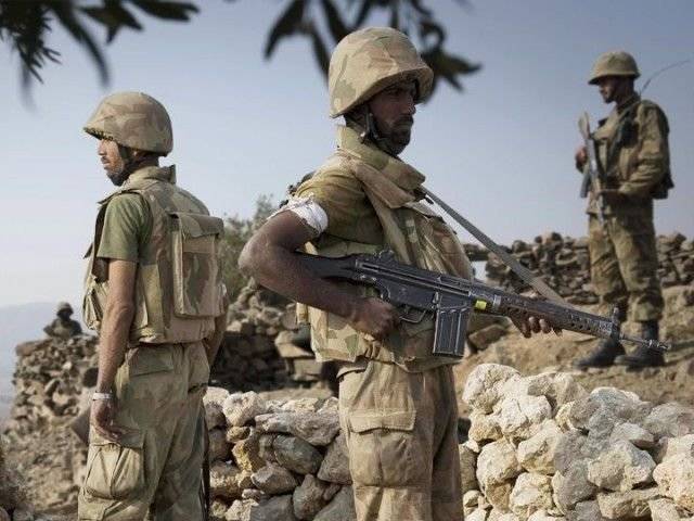 بلوچستان:سیکیورٹی فورسز کی مختلف علاقوں میں کارروائیاں ، دو دہشتگرد گرفتار