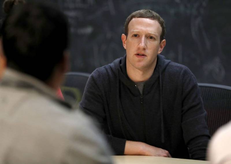 فیس بُک کے بانی امریکی کانگریس میں پیشی کیلئے تیار ہو گئے