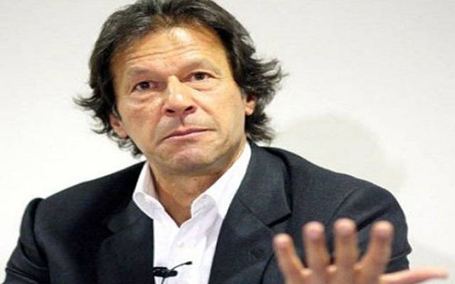 شہباز شریف نے آرمی چیف کی تعریف نہیں، نوکری کی درخواست کی ہے: عمران خان