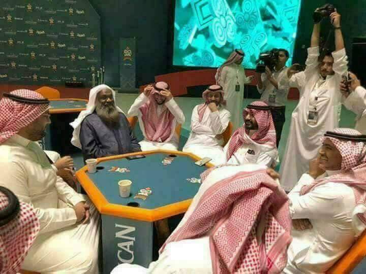 سعودی عرب میں سابق امام کعبہ کے ہاتھوں جوا خانے کے افتتاح کی خبریں غلط نکلیں