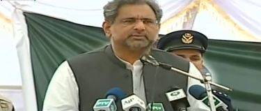 جنگ افغان مسائل کا حل نہیں،جولائی میں گالیوں کی سیاست دم توڑ جائے گی:وزیراعظم شاہد خاقان عباسی