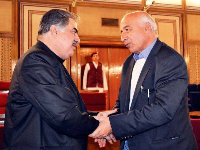 سابق وزرائے اعلیٰ عبدالمالک بلوچ اور ثنا اللہ زہری سپریم کورٹ طلب