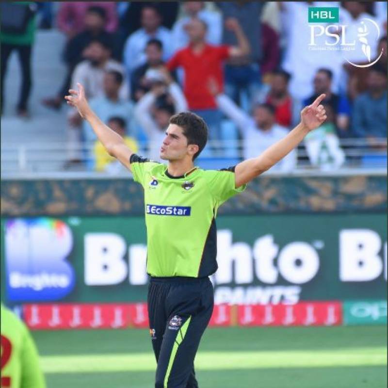پی ایس ایل میں اچھی کارکردگی نہ دکھانے کے باعث شاہین شاہ آفریدی کی معاوضہ واپس کرنے کی پیشکش 
