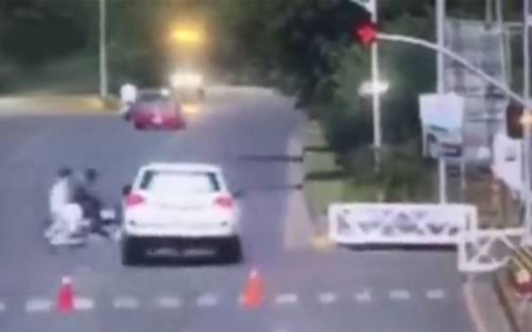 امریکی سفارتکار کا نام ای سی ایل میں ڈالنے سے متعلق درخواست پر فیصلہ محفوظ