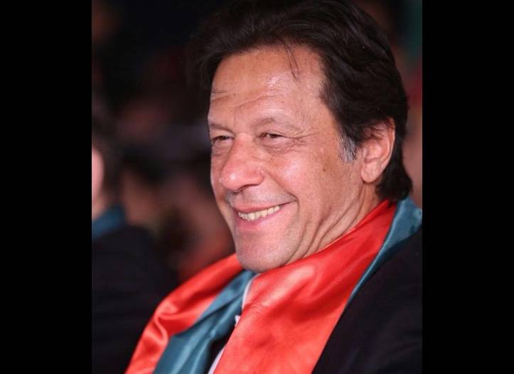 فضل الرحمان سب کے ساتھ فٹ ہو جاتے ہیں، وہ میرے ساتھ نہیں ہوسکتے: عمران خان