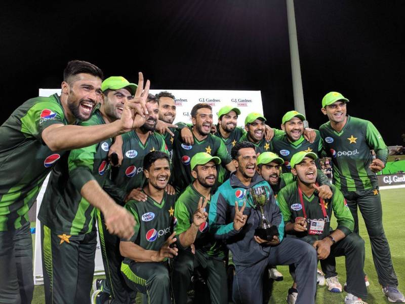 پاکستانی کرکٹ ٹیم دسمبر میں جنوبی افریقا کا دورہ کرے گی