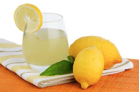 موسم گرما میں لیموں کے فائدہ مند اور صحت بخش استعمال 
