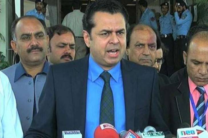 سپریم کورٹ میں طلال چودھری توہین عدالت کیس کی سماعت کرنے والا بینچ تحلیل